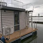 Ostsee Hausboot Ostseeblick 1 Schleswig