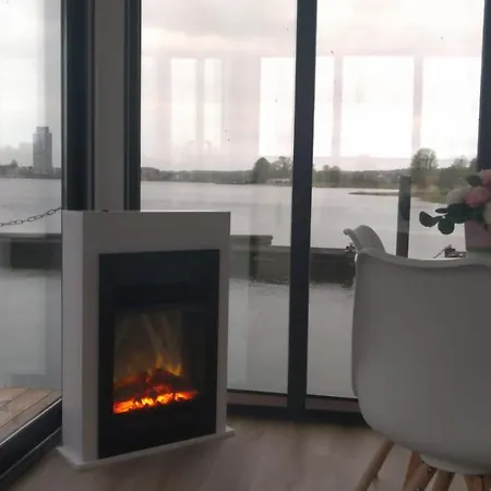Ostsee Hausboot Ostseeblick 1 בית נופש *