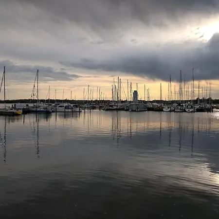 Ostsee Hausboot Ostseeblick 1 Feriehus Slesvig