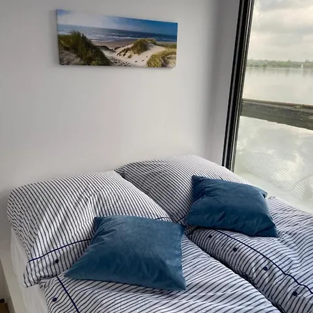 Ostsee Hausboot Ostseeblick 1 *