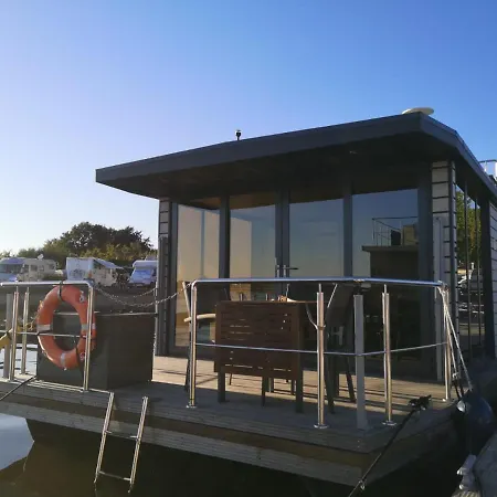 Ostsee Hausboot Ostseeblick 1 *