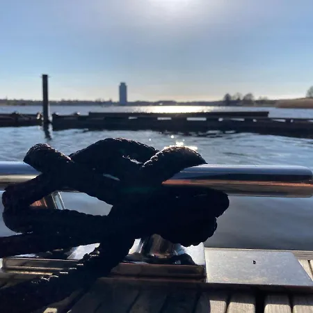 Dom wakacyjny Ostsee Hausboot Ostseeblick 1