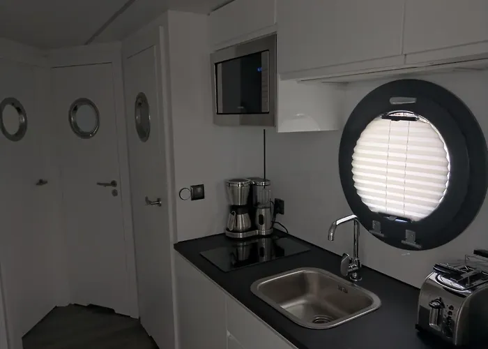 Ostsee Hausboot Ostseeblick 1 *