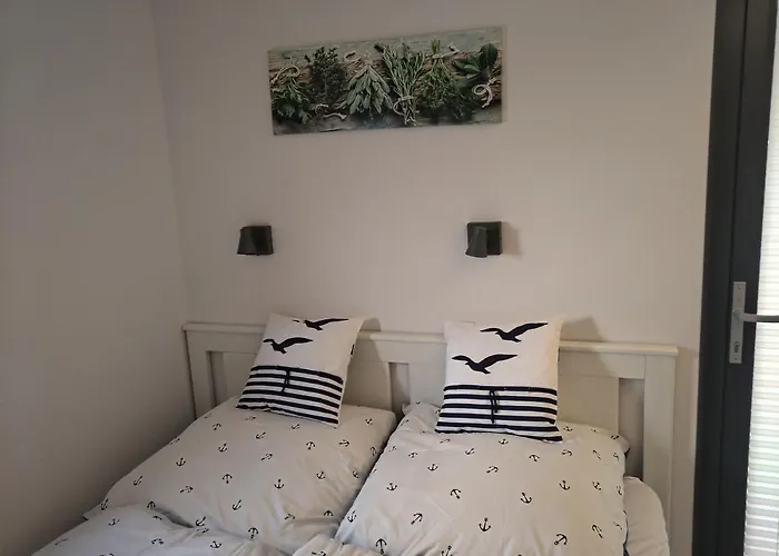 Vakantiehuis Ostsee Hausboot Ostseeblick 1 *