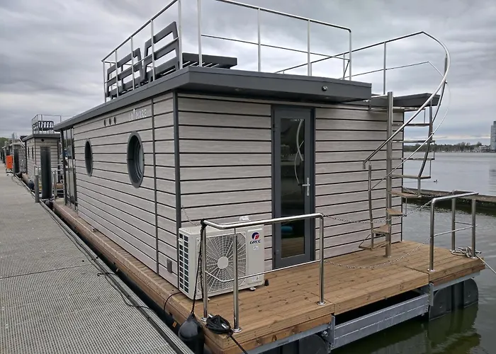 Ostsee Hausboot Ostseeblick 1 Vakantiehuis Schleswig