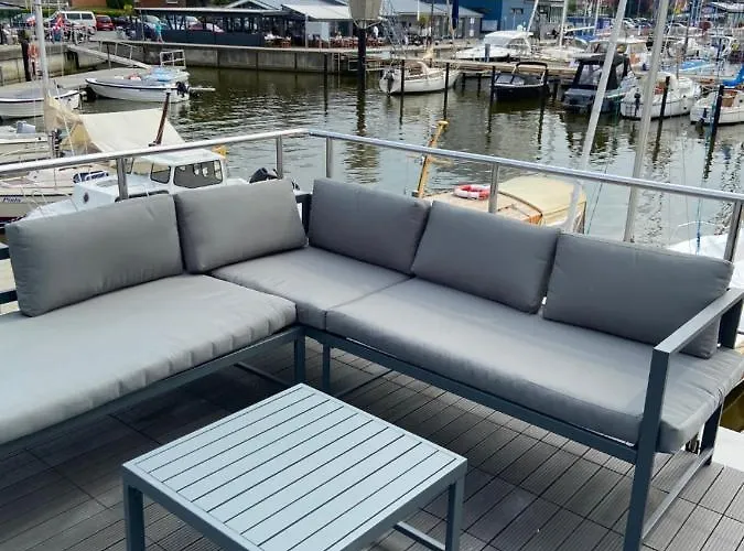 Ostsee Hausboot Ostseeblick 1 *