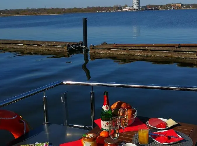 Vakantiehuis Ostsee Hausboot Ostseeblick 1 *