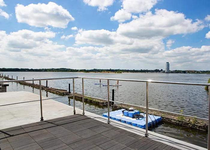 Ostsee Hausboot Ostseeblick 1 Vakantiehuis *