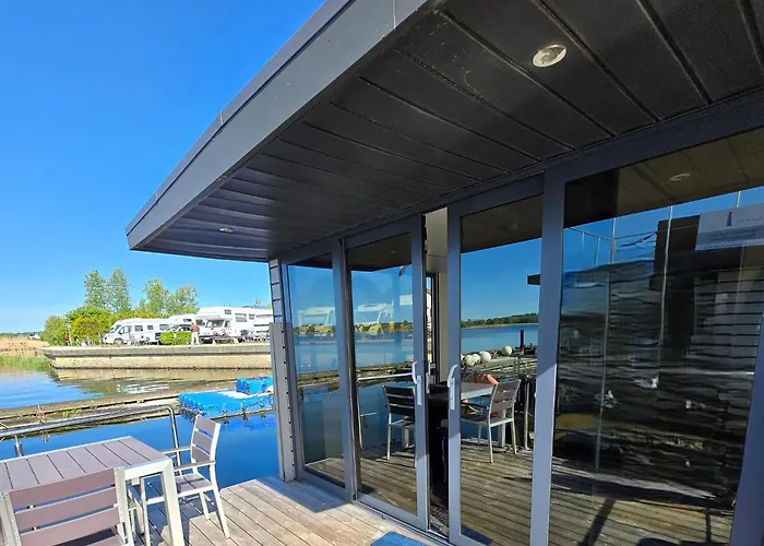 Vakantiehuis Ostsee Hausboot Ostseeblick 1 *